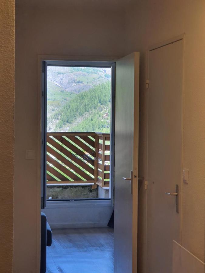 Studio Seignus D Allos Pieds Des Pistes Exterior foto